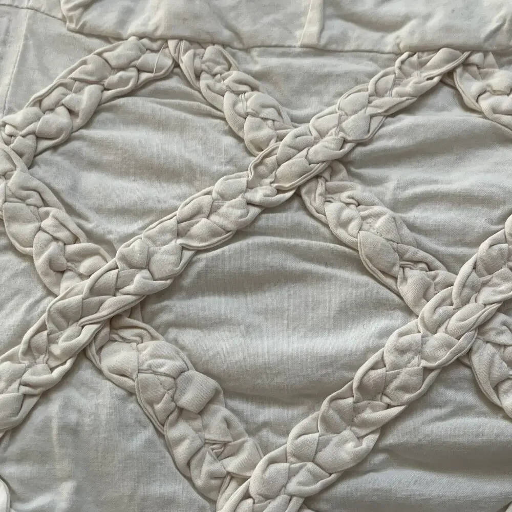 Full Coverlet Hand Quilted Textured Patchwork Braided Trellis Squares Ivory Pink